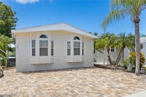 2014 Crystal Lake Dr, Naples, FL 34120, Sold 10/18/19