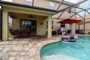 9711 Las Casas Dr, Fort Myers, FL 33919, Sold 03/25/20
