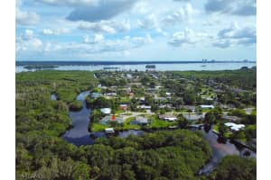 1753 Club House Rd, North Fort Myers, FL 33917, Sold 11/08/19