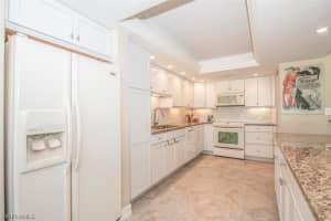 322 Wildwood Ln, Naples, FL 34105, Sold 05/21/20