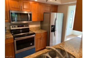 200 Misty Pines Cir, Naples, FL 34105, Sold 03/24/21