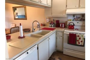 9270 Lake Park Dr, Fort Myers, FL 33919, Sold 03/27/20