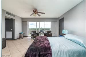 2350 W First St APT 804, Fort Myers, FL 33901, Sold 12/06/19