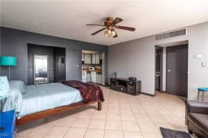 2350 W First St APT 804, Fort Myers, FL 33901, Sold 12/06/19