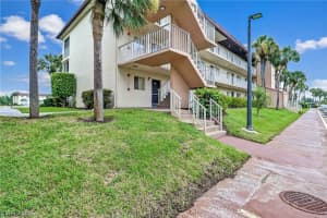 1022 Manatee Rd, Naples, FL 34114, Sold 10/15/19