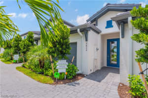 7360 Rockefeller Dr, Naples, FL 34119, Sold 08/19/20
