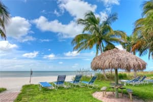 2445 W Gulf Dr UNIT D6, Sanibel, FL 33957, Sold 09/15/20