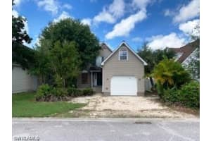 291 Leawood Cir, Naples, FL 34104, Sold 12/19/19