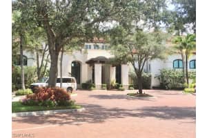 221 9th St S #312, Naples, FL 34102, Sold 10/08/19