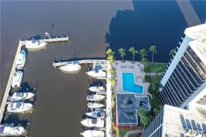 1900 Virginia Ave APT 701, Fort Myers, FL 33901, Sold 12/30/19