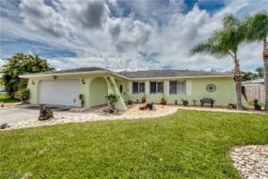 936 Adelphi Ct, Fort Myers, FL 33919, Sold 09/23/19