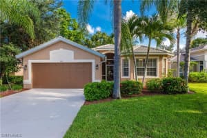 9876 Colonial Walk S, Estero, FL 33928, Sold 04/01/20