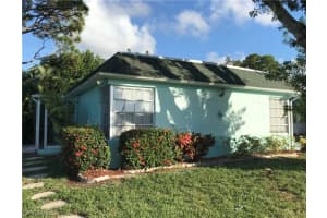 10 Kings Rd, Naples, FL 34102, Sold 12/04/19