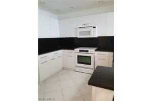 18092 San Carlos Blvd APT 924, Fort Myers Beach, FL 33931, Sold 10/21/19