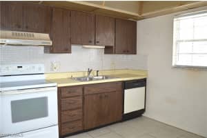 6760 Winkler Rd #2, Fort Myers, FL 33919, Sold 01/21/20