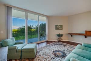 1001 Arbor Lake Dr, Naples, FL 34110, Sold 10/04/19