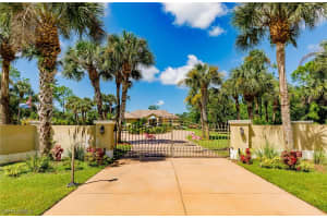 221 15th St S, Naples, FL 34102, Sold 05/22/20