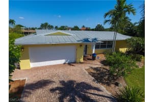 407 Parkway Ct, Fort Myers, FL 33919, Sold 01/21/20