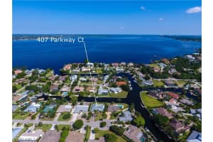 407 Parkway Ct, Fort Myers, FL 33919, Sold 01/21/20