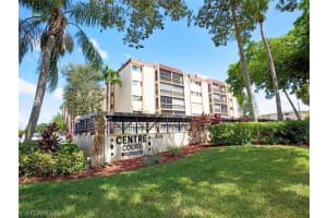 2121 Collier Ave APT 307, Fort Myers, FL 33901, Sold 11/26/19