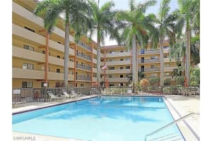 2121 Collier Ave APT 307, Fort Myers, FL 33901, Sold 11/26/19