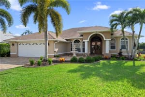 6628 Willow Lake Cir, Fort Myers, FL 33966, Sold 01/20/20