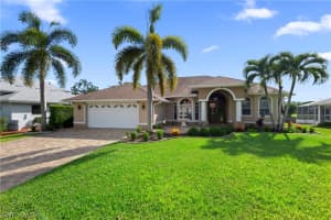 6628 Willow Lake Cir, Fort Myers, FL 33966, Sold 01/20/20