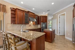 6628 Willow Lake Cir, Fort Myers, FL 33966, Sold 01/20/20