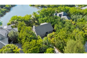 4397 Gulf Pines Dr, Sanibel, FL 33957, Sold 04/15/21