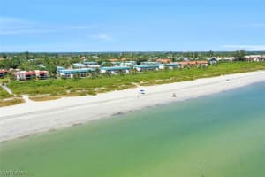 827 E Gulf Dr, Sanibel, FL 33957, Sold 04/17/20