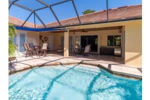 1924 Blackstone Cir, Naples, FL 34109, Sold 12/29/20