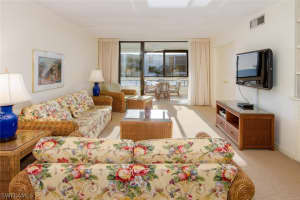 2777 W Gulf Dr, Sanibel, FL 33957, Sold 02/04/20