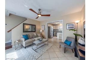 263 Leawood Cir, Naples, FL 34104, Sold 12/13/19