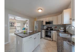 263 Leawood Cir, Naples, FL 34104, Sold 12/13/19