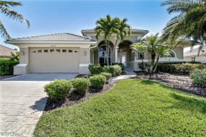 8667 Southwind Bay Cir, Fort Myers, FL 33908, Sold 12/03/19