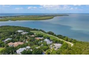 2964 Wulfert Rd, Sanibel, FL 33957, Sold 04/05/21