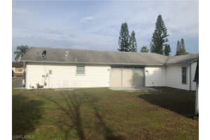 20 Burrstone Ave, Lehigh Acres, FL 33936, Sold 01/21/20