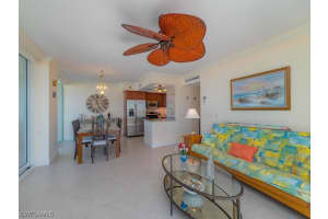 140 Seaview Ct, Marco Island, FL 34145, Sold 04/09/20