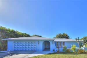 620 Bayside Dr, Fort Myers, FL 33919, Sold 03/03/21