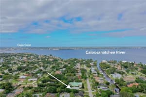 620 Bayside Dr, Fort Myers, FL 33919, Sold 03/03/21