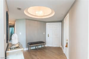 445 Dockside Dr, Naples, FL 34110, Sold 03/19/20