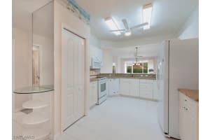 532 Lake Louise Cir, Naples, FL 34110, Sold 08/12/20