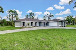 7342 Lake Dr, Fort Myers, FL 33908, Sold 04/03/20