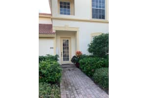 17498 Old Harmony Dr APT 202, Fort Myers, FL 33908, Sold 12/26/19