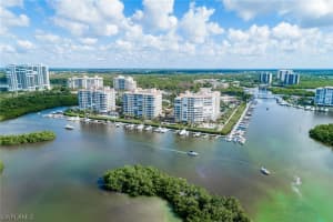 425 Dockside Dr, Naples, FL 34110, Sold 04/15/21
