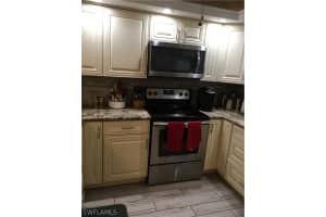 15041 Paddle Creek Dr APT 102, Fort Myers, FL 33919, Sold 11/03/20