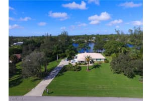 7321 Lake Dr, Fort Myers, FL 33908, Sold 03/11/20