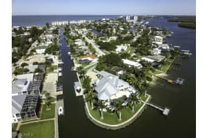 5580 Williams Dr, Fort Myers Beach, FL 33931, Sold 04/24/20