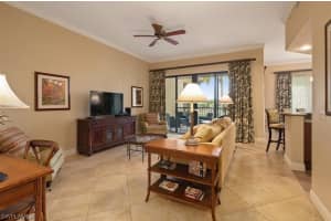 965 Sandpiper St, Naples, FL 34102, Sold 02/03/21