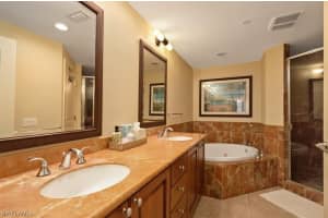 965 Sandpiper St, Naples, FL 34102, Sold 02/03/21